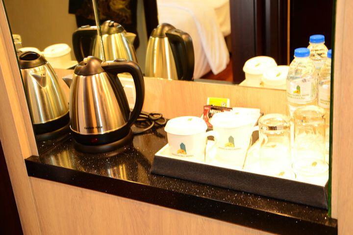 Breakfast/Coffee Service 24 of 55