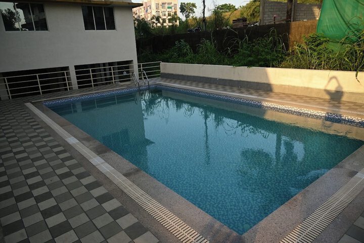 Pool 26 of 29