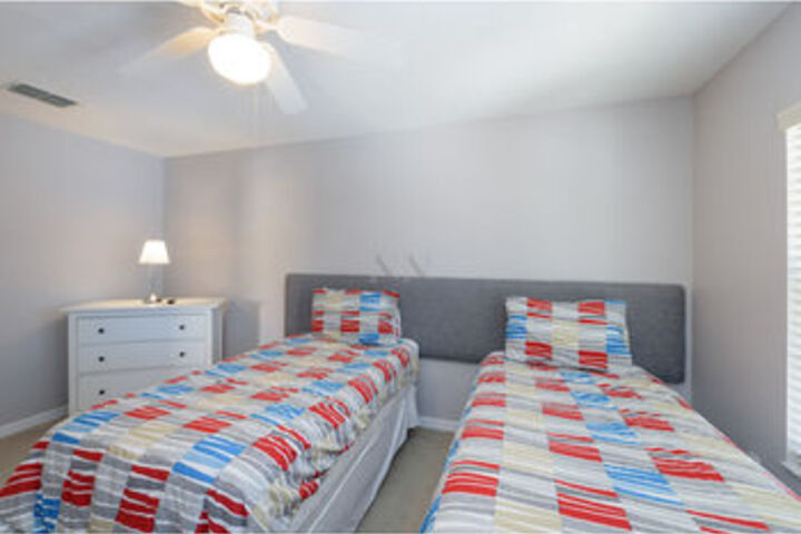 Room 179 of 687
