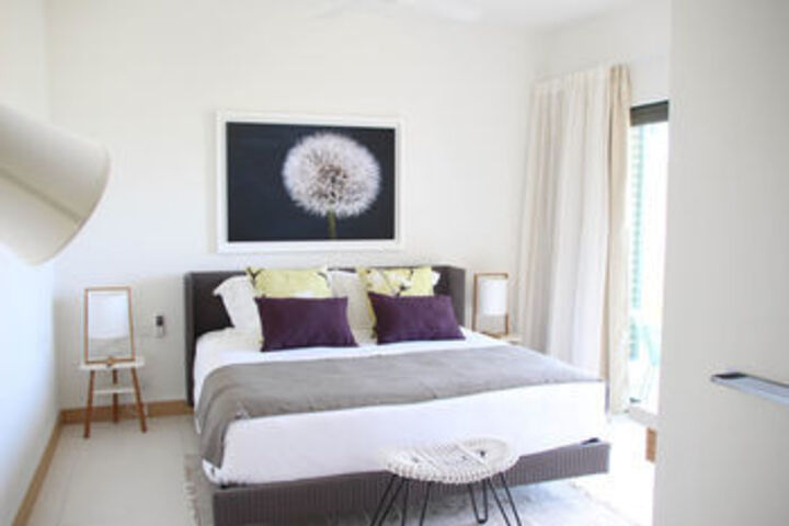 Room 14 of 22