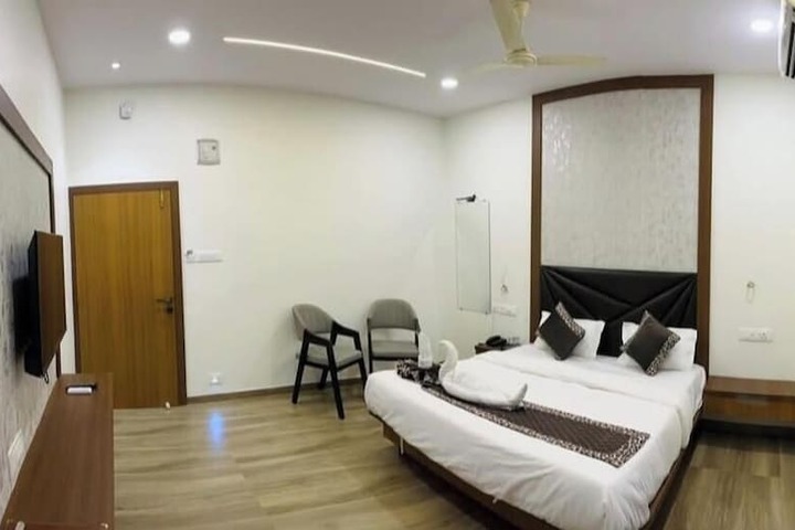 Room 38 of 84