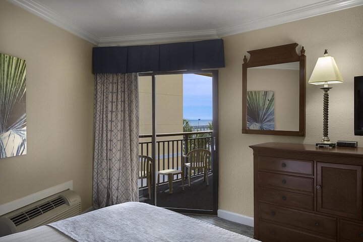 Room 18 of 42