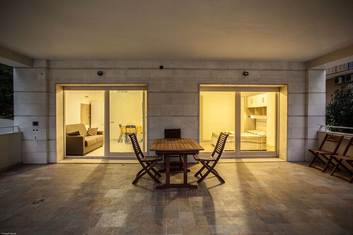 Terrace/Patio 31 of 48
