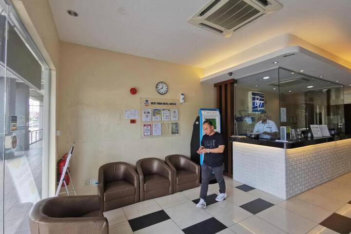 Photo 18