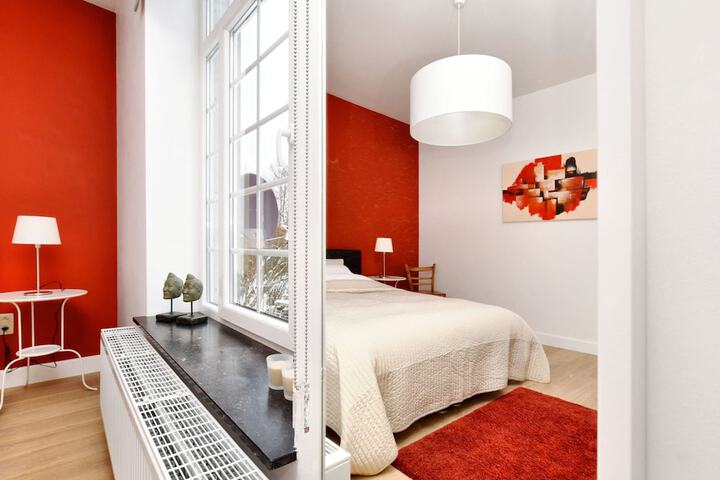 Room 7 of 40
