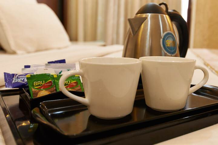 Breakfast/Coffee Service 13 of 22