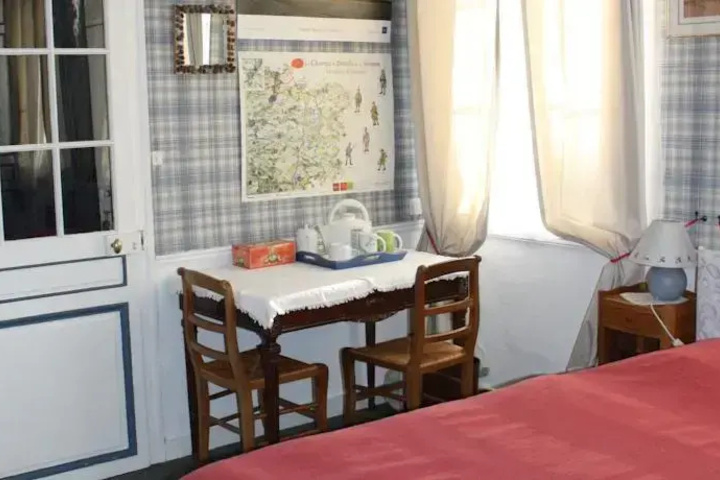 Room 16 of 25