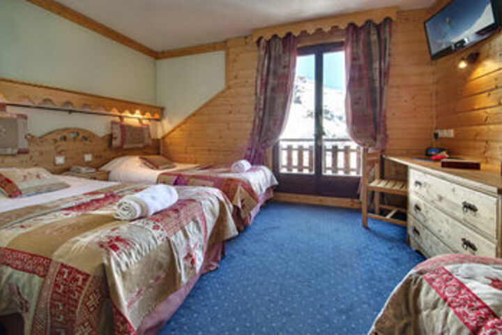 Room 21 of 74