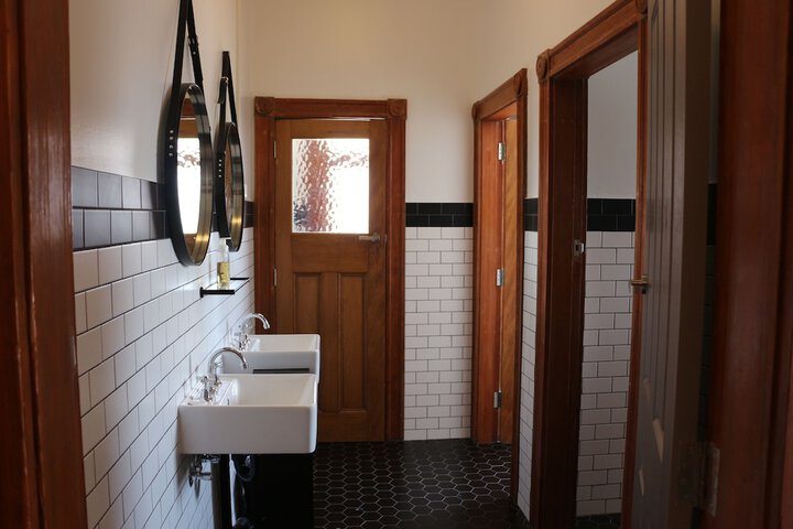 Room 26 of 36