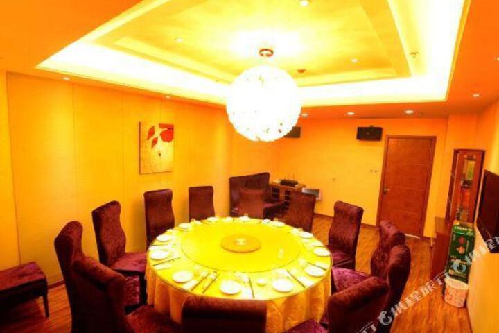 Super 8 Rushan Shenzhen Road