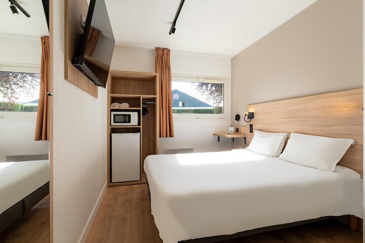 Kyriad ECO Lille SUD - Noyelles-Godault in Noyelles-Godault