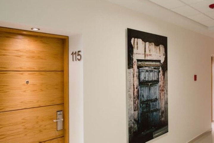 Ballroom/Hall 38 of 48