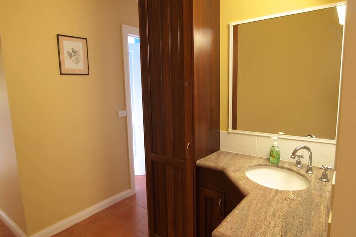 Room 17 of 26