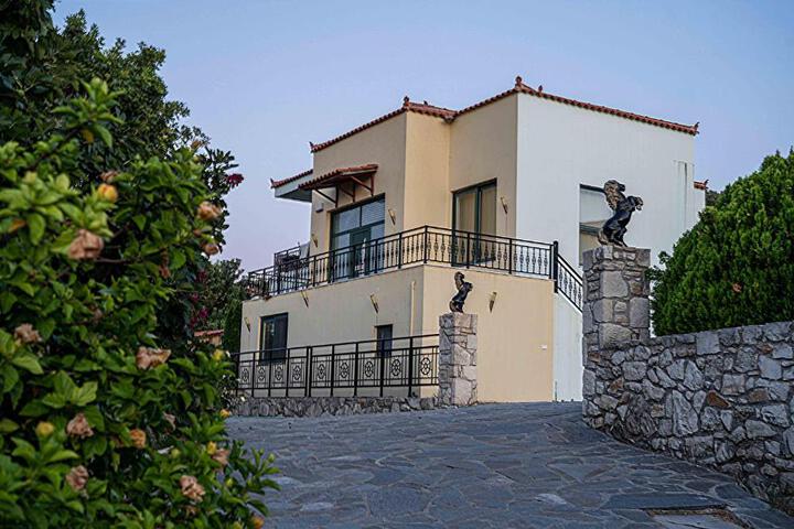 Photo 29