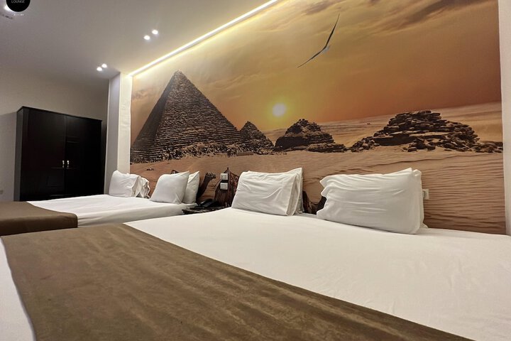 Room 103 of 284