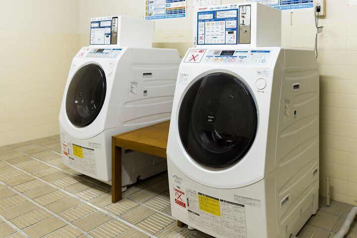 Laundry 13 of 28