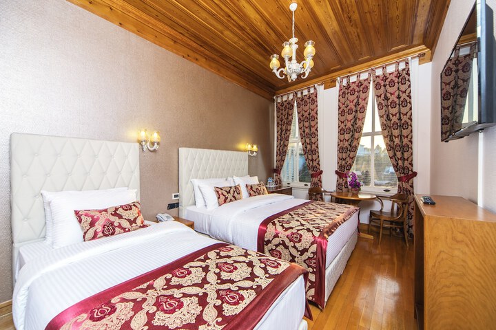 Room 21 of 26