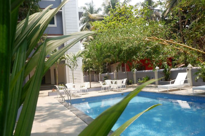 Pool 63 of 84