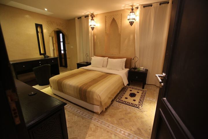 Room 26 of 130
