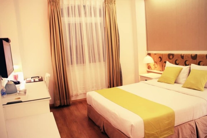 Room 13 of 41