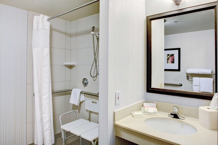Bathroom shower