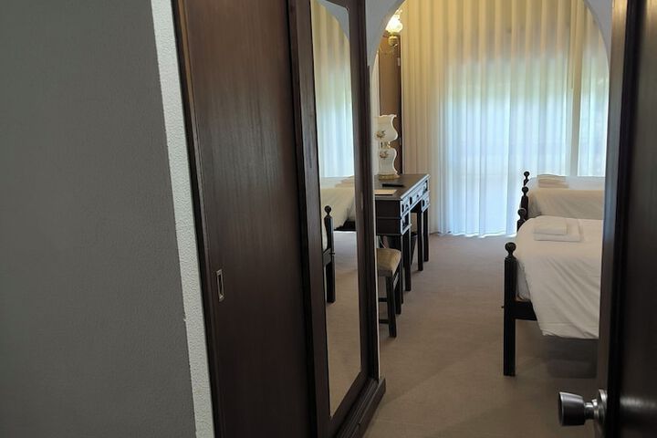 Room 16 of 58