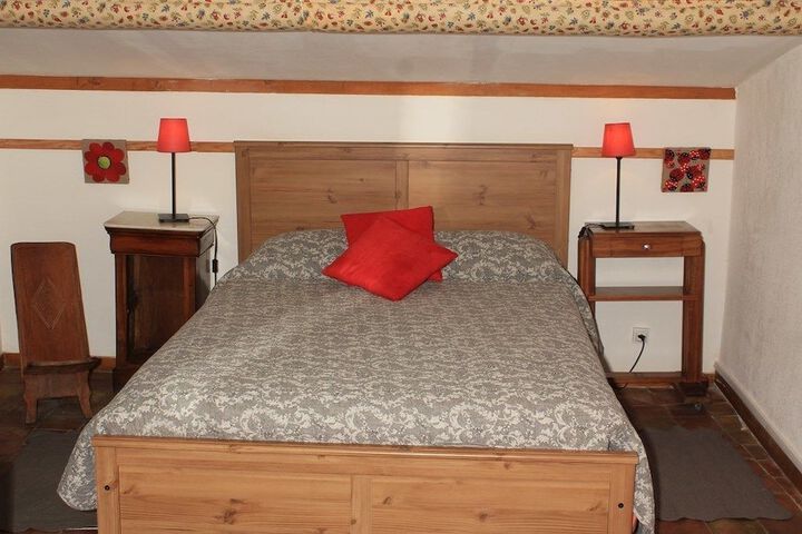 Room 3 of 19