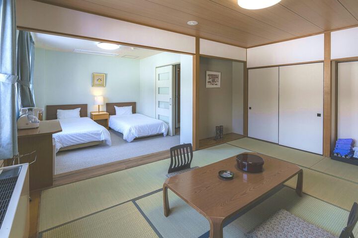 Room 9 of 53