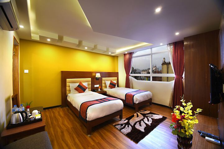 Room 195 of 339