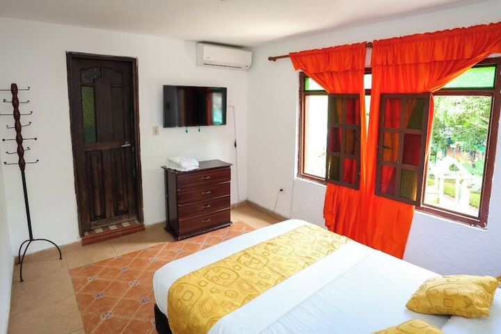 Room 18 of 31