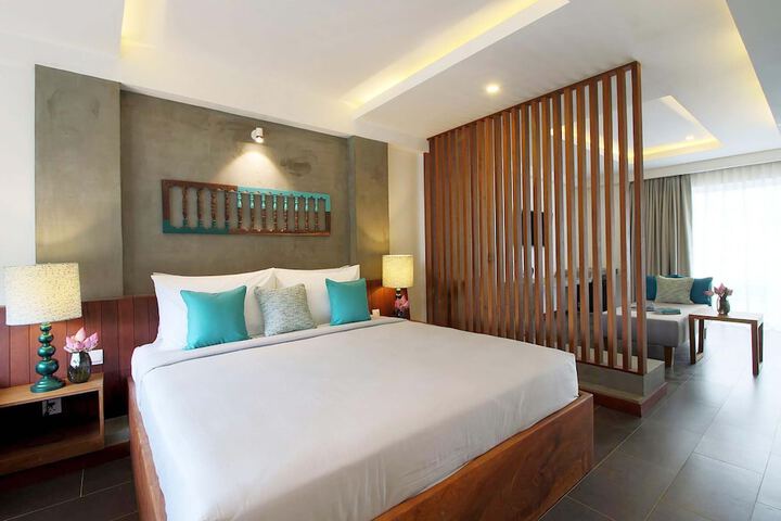 Room 21 of 52