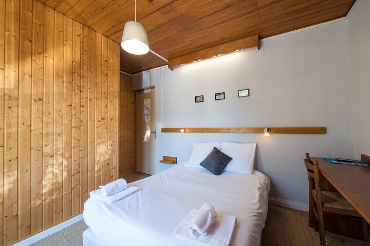 Room 4 of 48