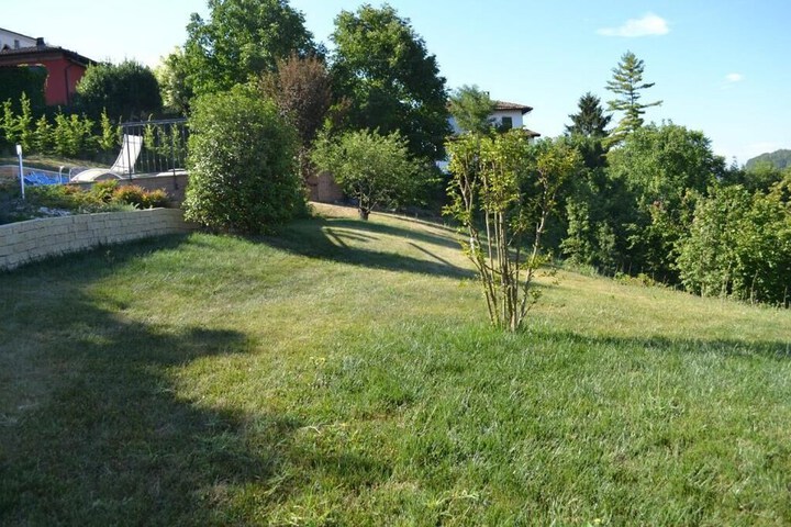 Property Grounds 56 of 60
