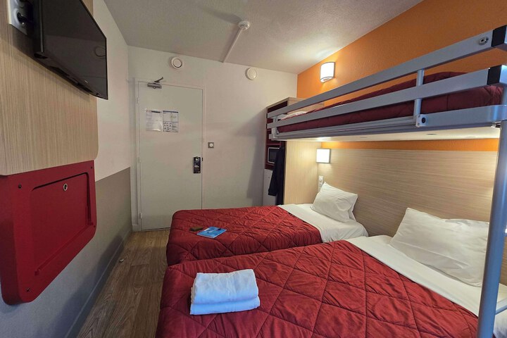 Room 20 of 50