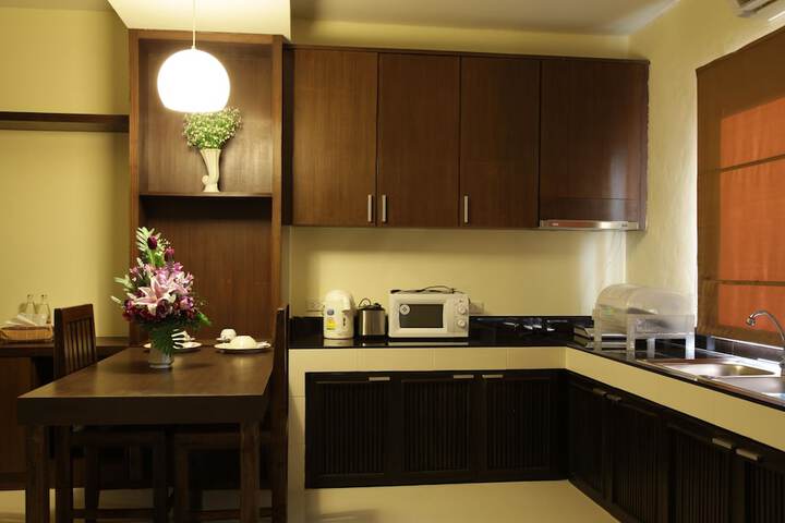 Private kitchenette