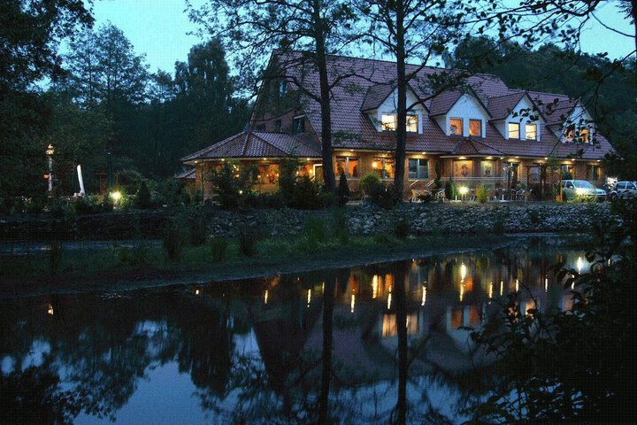 Hotel 18 of 20