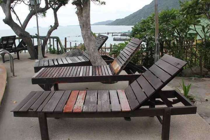 Sundeck 104 of 108