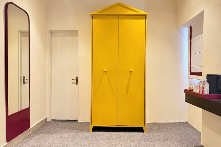 Room 13 of 70