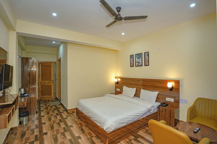 Room 13 of 47