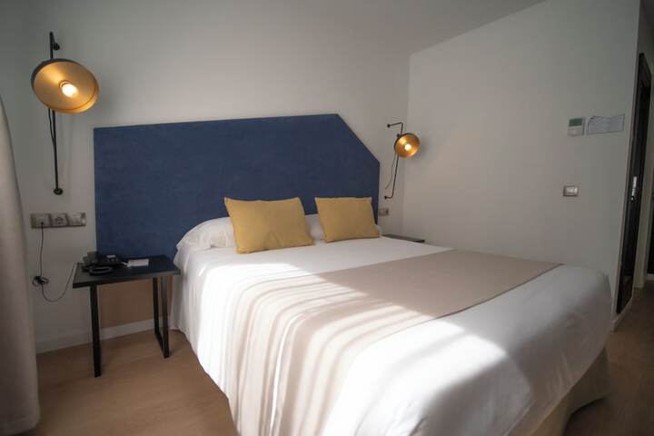 Room 21 of 118