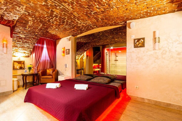 Room 25 of 47
