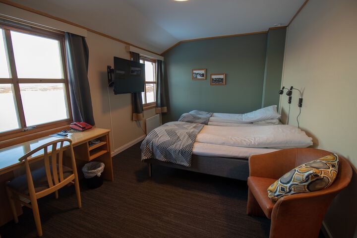 Room 13 of 63