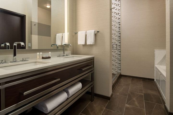Bathroom shower