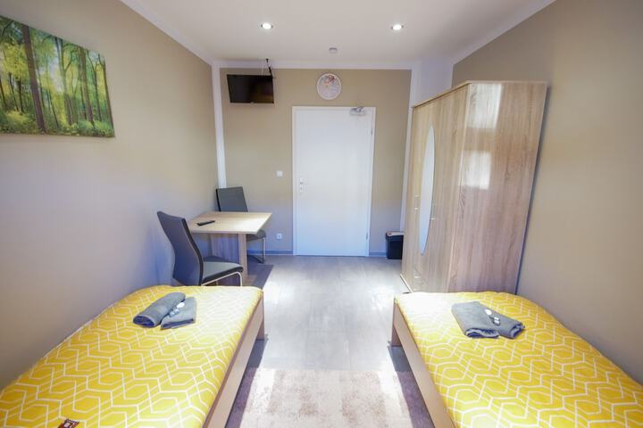 Room 3 of 55