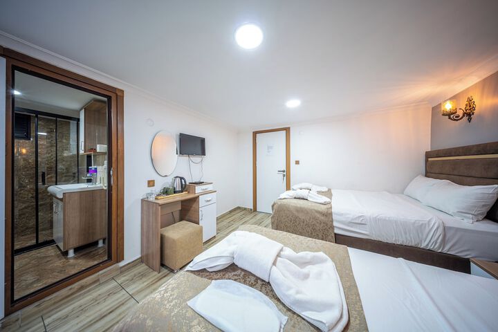 Room 19 of 59