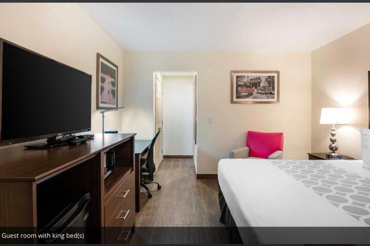 2 Double Beds (1 of 2)