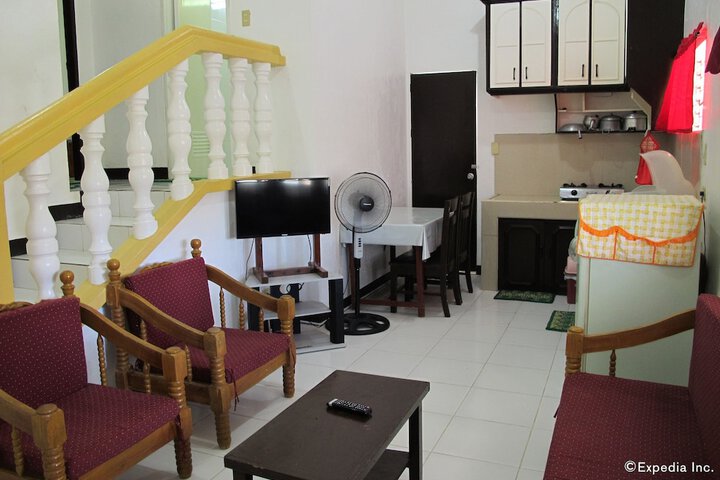 Room 27 of 65