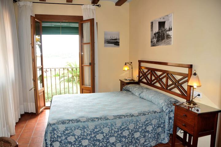 Room 10 of 72