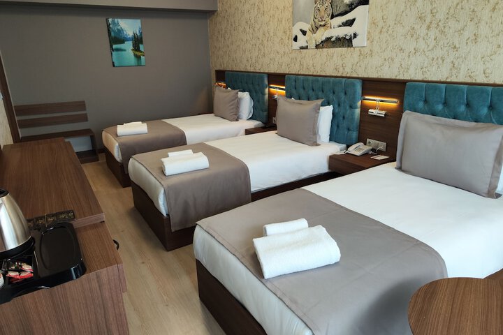 Room 4 of 46
