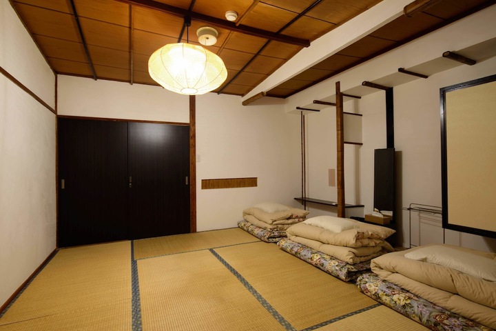 Room 15 of 71